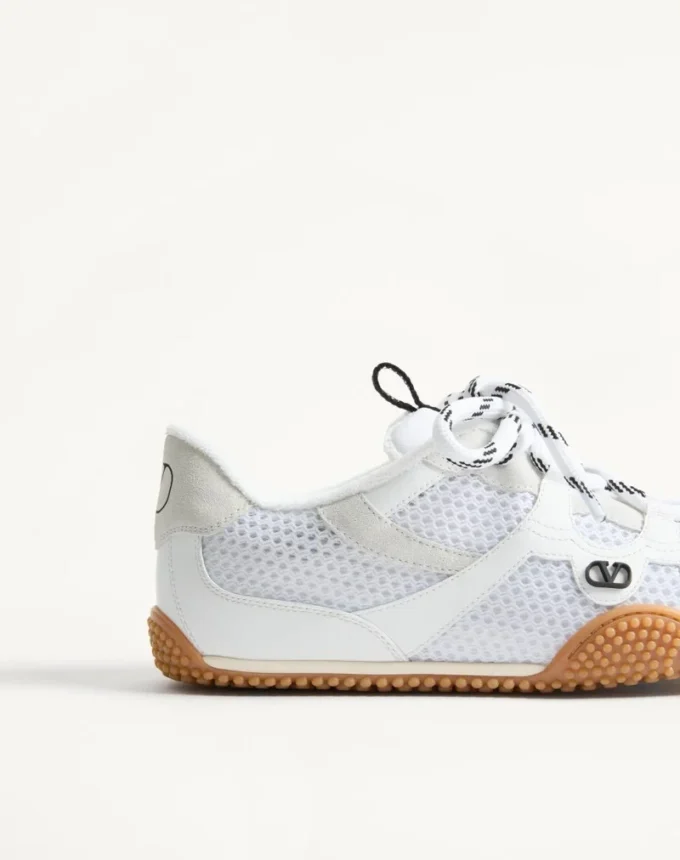 Amphibia Sneaker aus gummiertem Kalbsleder und Spaltleder Amphibia Sneaker aus gummiertem Kalbsleder und Spaltleder