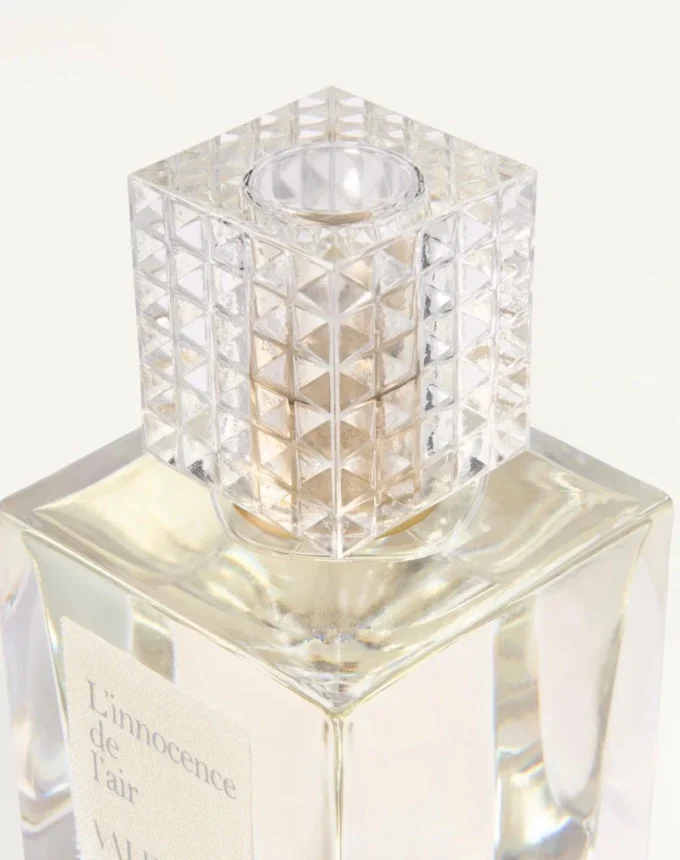 Anatomy Of Dreams – L’Innocence De L’Air Parfum 100 ml Anatomy Of Dreams – L’Innocence De L’Air Parfum 100 ml