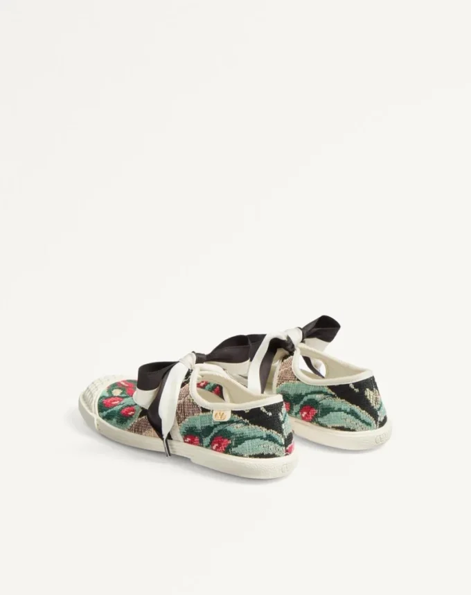 Ballerina Bay By Bay Sneaker aus Jacquard-Stoff mit Blumenstickerei Ballerina Bay By Bay Sneaker aus Jacquard-Stoff mit Blumenstickerei