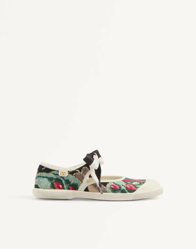 Ballerina Bay By Bay Sneaker aus Jacquard-Stoff mit Blumenstickerei Ballerina Bay By Bay Sneaker aus Jacquard-Stoff mit Blumenstickerei