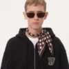 Baumwoll-Kapuzensweatshirt mit VG-Aufnäher Baumwoll-Kapuzensweatshirt mit VG-Aufnäher
