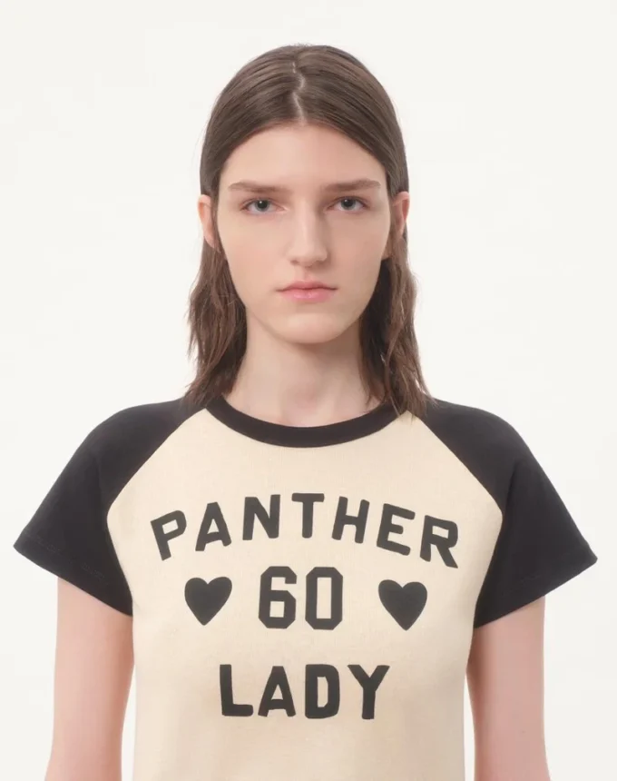 Baumwoll-T-Shirt mit Chez Valentino-Print Baumwoll-T-Shirt mit Chez Valentino-Print