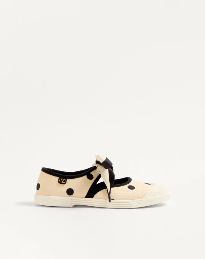 Bay By Bay Ballerina-Sneaker aus Moiré-Plus-de-Pois-Stoff Bay By Bay Ballerina-Sneaker aus Moiré-Plus-de-Pois-Stoff