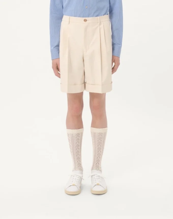 Bermudashorts aus Baumwoll-Canvas mit Umschlag Bermudashorts aus Baumwoll-Canvas mit Umschlag