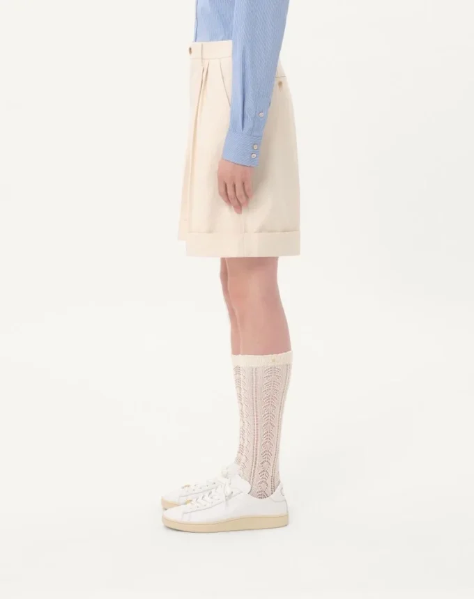 Bermudashorts aus Baumwoll-Canvas mit Umschlag Bermudashorts aus Baumwoll-Canvas mit Umschlag