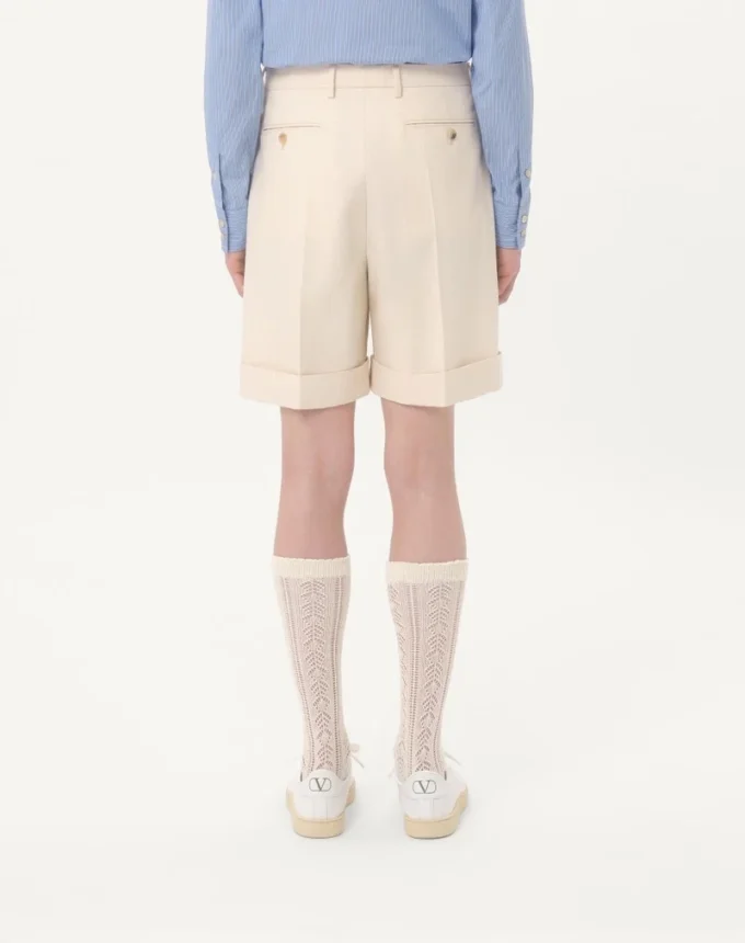 Bermudashorts aus Baumwoll-Canvas mit Umschlag Bermudashorts aus Baumwoll-Canvas mit Umschlag