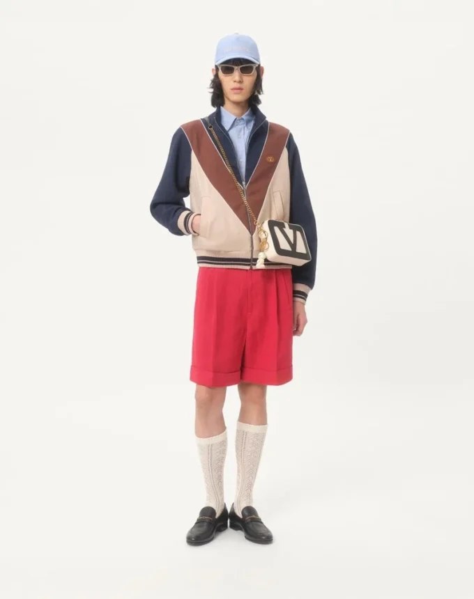 Bermudashorts aus Leinen mit Umschlag Bermudashorts aus Leinen mit Umschlag