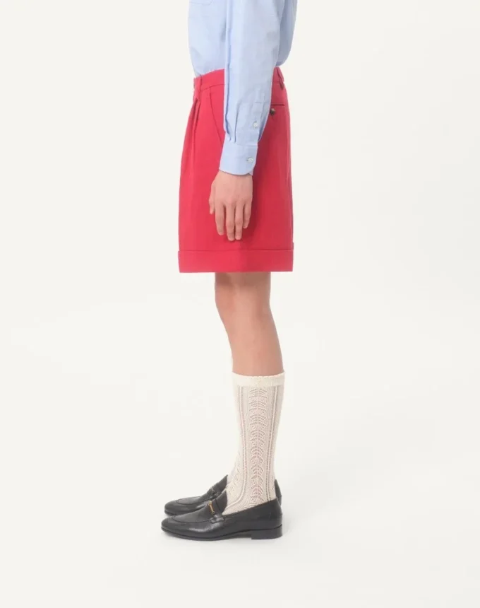 Bermudashorts aus Leinen mit Umschlag Bermudashorts aus Leinen mit Umschlag