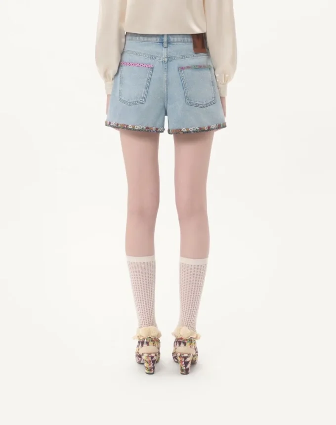 Bestickte Jeansshorts Bestickte Jeansshorts
