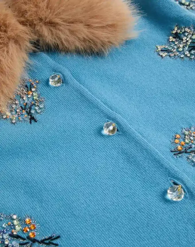 Bestickte Strickjacke Bestickte Strickjacke
