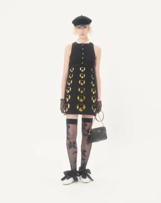 Besticktes kurzes Kleid aus Crêpe Couture