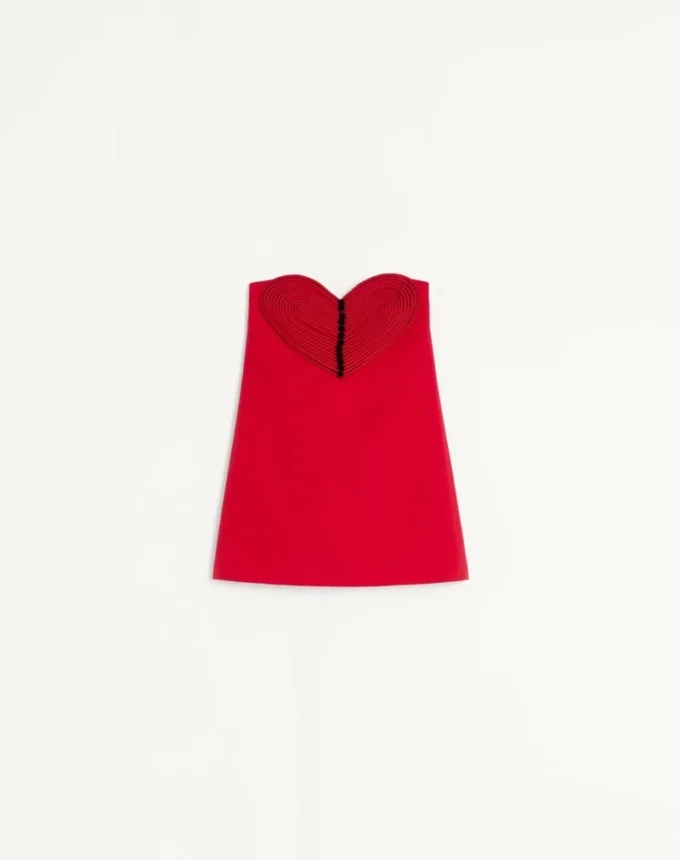 Besticktes kurzes Kleid aus Crêpe Couture Besticktes kurzes Kleid aus Crêpe Couture