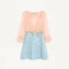 Besticktes kurzes Kleid aus Crêpe Couture Besticktes kurzes Kleid aus Crêpe Couture