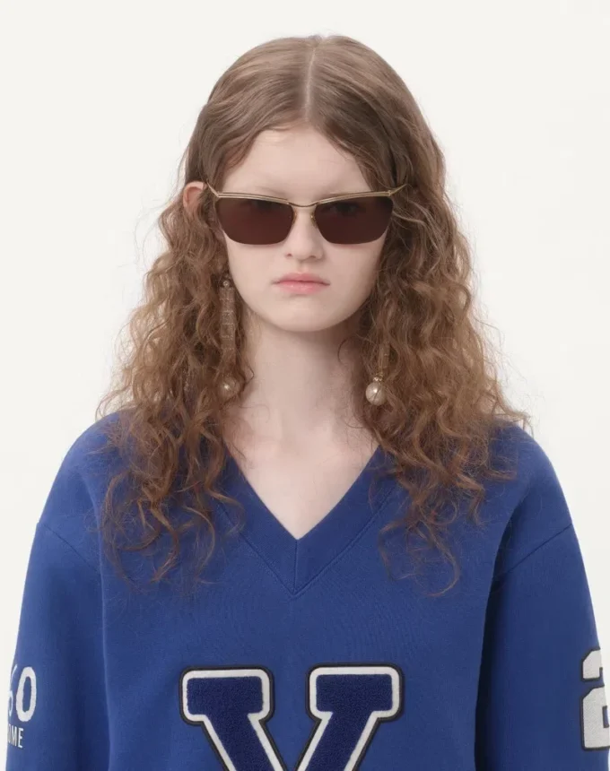 Besticktes Sweatshirt aus Baumwolle Besticktes Sweatshirt aus Baumwolle