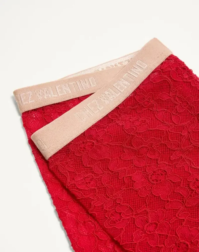 Blumen-Spitzenstrumpfhose Blumen-Spitzenstrumpfhose