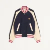 Bomberjacke aus Wolle und Baumwolle mit Vlogo und Le Chat De La Maison-Aufnäher Bomberjacke aus Wolle und Baumwolle mit Vlogo und Le Chat De La Maison-Aufnäher