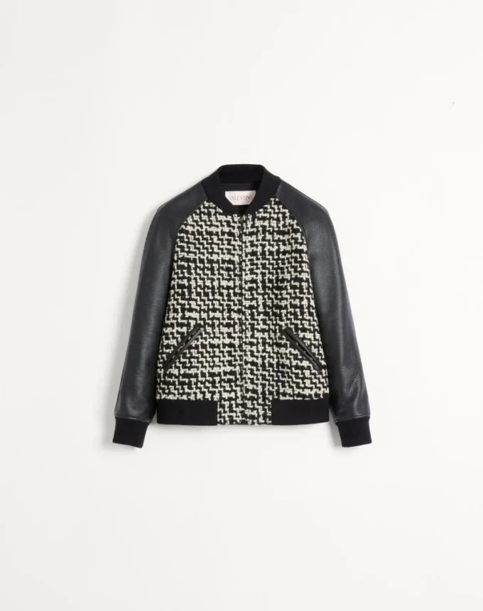 Bomberjacke aus Wolltweed mit Chez Valentino-Patch Bomberjacke aus Wolltweed mit Chez Valentino-Patch
