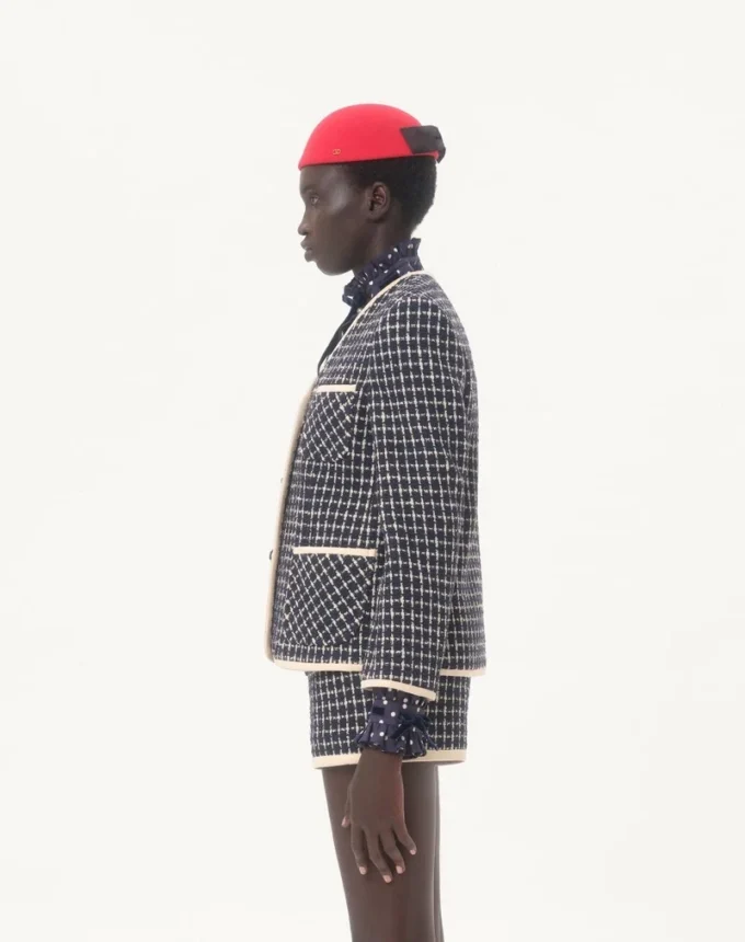 Bouclé-Jacke Bouclé-Jacke