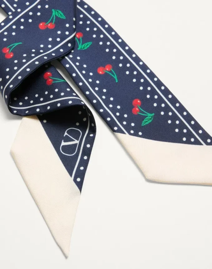 Cherryfic Seiden-Bandeau-Schal