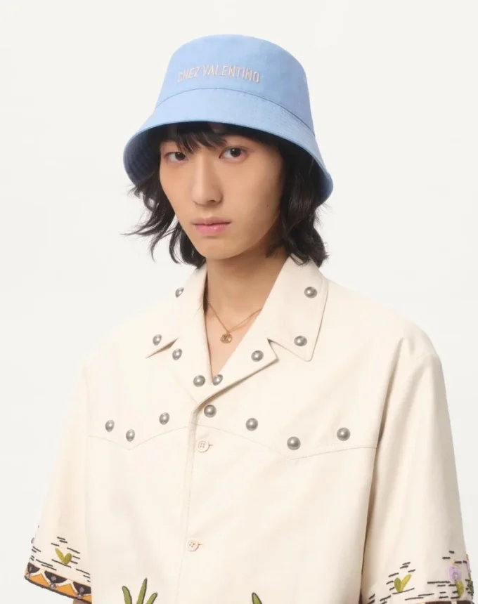 Chez Valentino Denim-Bucket-Hat mit Stickerei