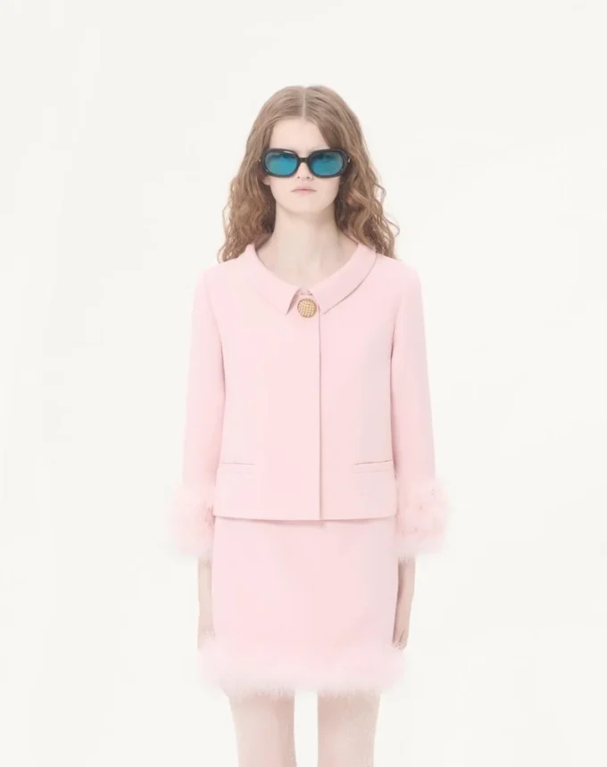 Crepe Couture Jacke mit Federn Crepe Couture Jacke mit Federn