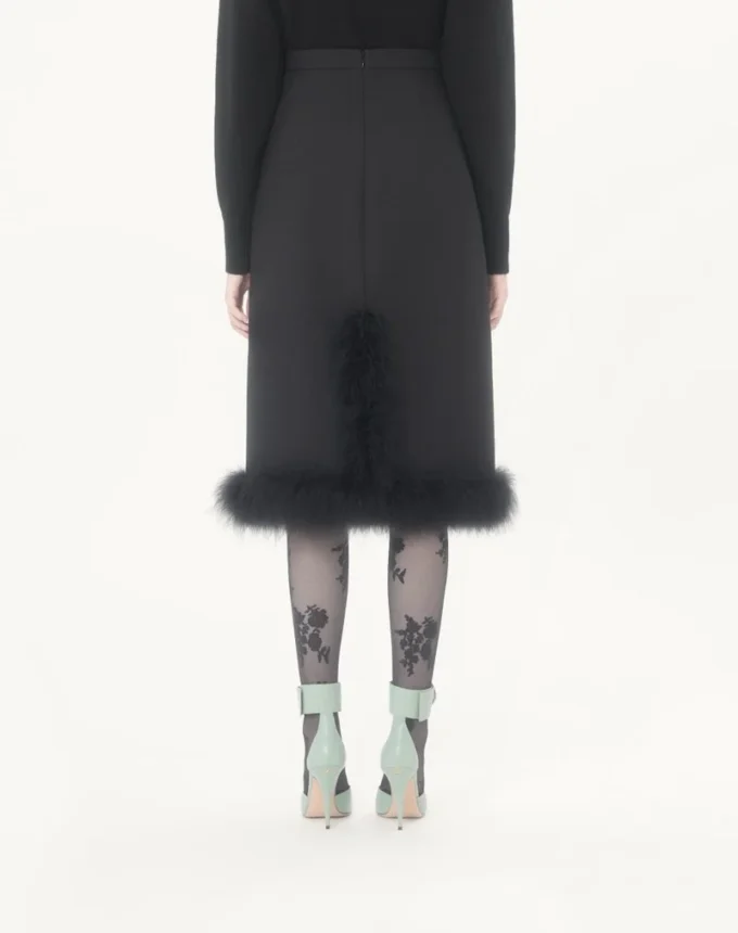 Crepe Couture Rock mit Federn Crepe Couture Rock mit Federn