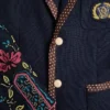Einreihige Leinenjacke mit Perlenstickerei und Aufnähern Einreihige Leinenjacke mit Perlenstickerei und Aufnähern