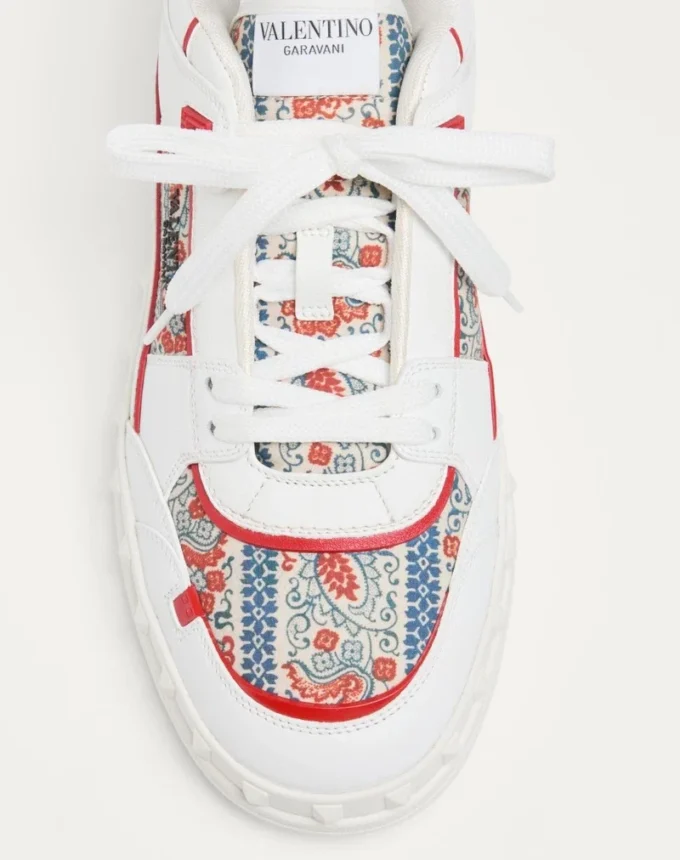 Freedots Low-Top-Sneaker aus Kalbsleder und Voyage Imaginaire-Stoff Freedots Low-Top-Sneaker aus Kalbsleder und Voyage Imaginaire-Stoff