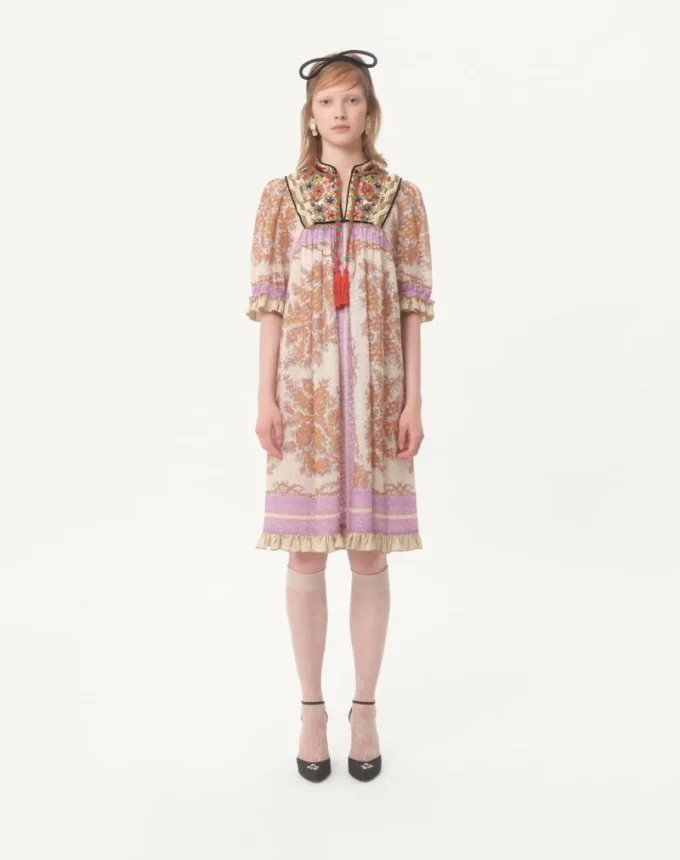 Georgette-Lurex-Kleid mit Voyage Imaginaire-Print Georgette-Lurex-Kleid mit Voyage Imaginaire-Print