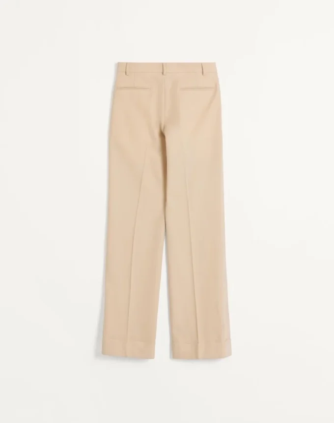 Hose aus Wollgabardine mit Umschlag Hose aus Wollgabardine mit Umschlag