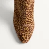 Hotty Stiefel aus Kalbsleder mit Pony-Effekt 100 mm Hotty Stiefel aus Kalbsleder mit Pony-Effekt 100 mm