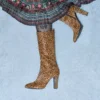 Hotty Stiefel aus Kalbsleder mit Pony-Effekt 100 mm Hotty Stiefel aus Kalbsleder mit Pony-Effekt 100 mm