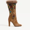 Hotty Stiefel aus Kalbsleder mit Pony-Effekt, Blumenstickerei und Fell 100 mm Hotty Stiefel aus Kalbsleder mit Pony-Effekt, Blumenstickerei und Fell 100 mm