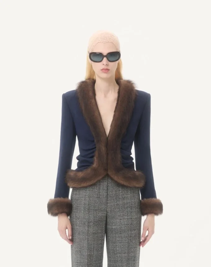 Jacke aus Wollkrepp Jacke aus Wollkrepp