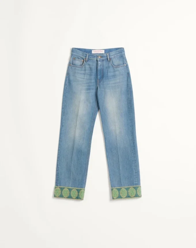 Jeanshose mit Jacquard-Verzierungen Jeanshose mit Jacquard-Verzierungen