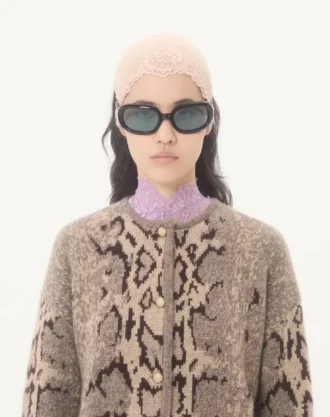 Kaschmir-Strickjacke mit Animal-Print Kaschmir-Strickjacke mit Animal-Print
