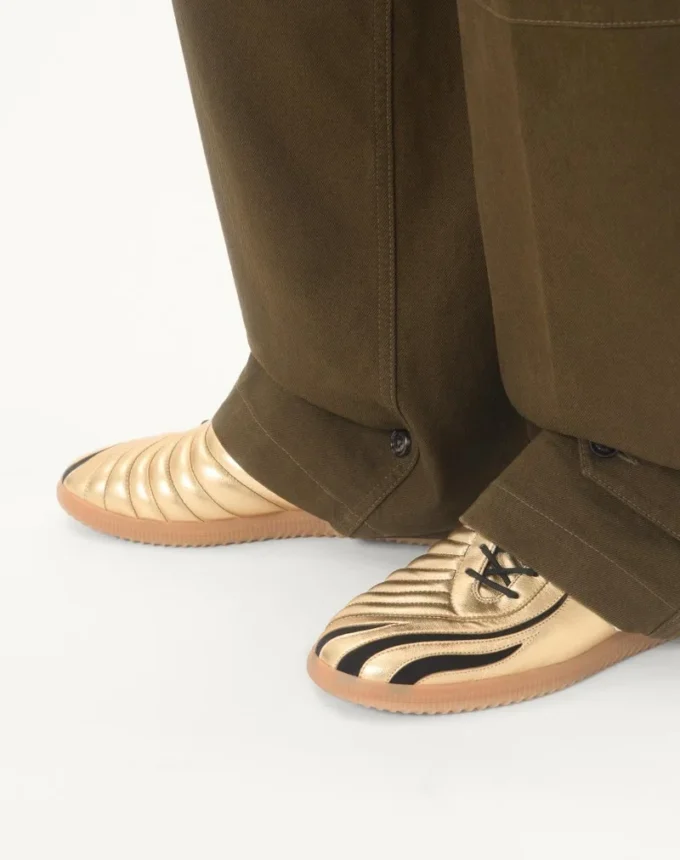 Kicky Sneaker aus laminiertem Nappaleder Kicky Sneaker aus laminiertem Nappaleder