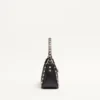 Kleine Rockstud-Umhängetasche aus genarbtem Kalbsleder Kleine Rockstud-Umhängetasche aus genarbtem Kalbsleder
