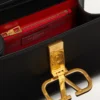 Kleine Vsling Handtasche aus genarbtem Kalbsleder Kleine Vsling Handtasche aus genarbtem Kalbsleder