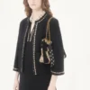 Kurzes Kleid aus besticktem Canestrello-Tweed Kurzes Kleid aus besticktem Canestrello-Tweed