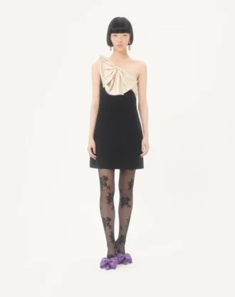 Kurzes Kleid aus Crêpe Couture