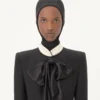 Kurzes Kleid aus Crêpe Couture Kurzes Kleid aus Crêpe Couture