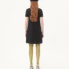 Kurzes Kleid aus Crêpe Couture Kurzes Kleid aus Crêpe Couture