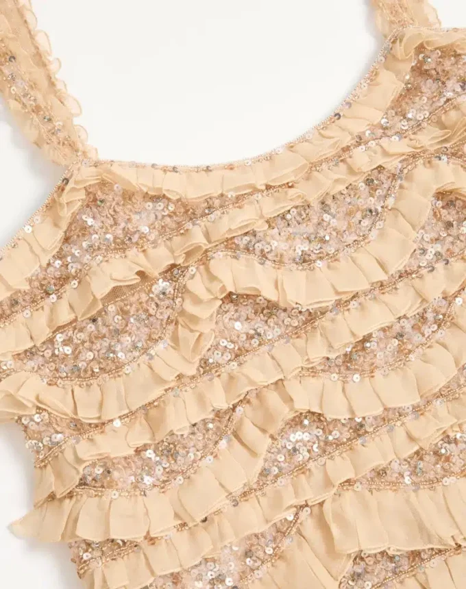 Kurzes Kleid aus Tüll mit Illusione-Stickerei Kurzes Kleid aus Tüll mit Illusione-Stickerei