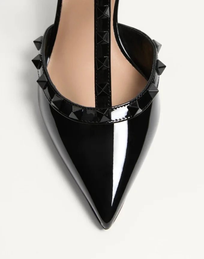 Lack-Rockstud-Pumps mit passenden Riemen und Nieten 65 mm