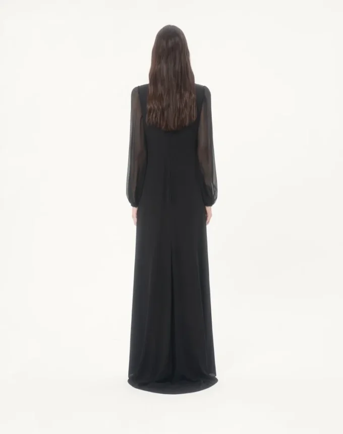 Langes Kleid aus besticktem Georgette Langes Kleid aus besticktem Georgette