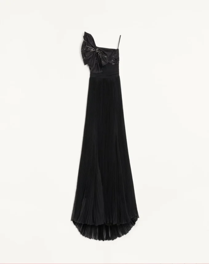 LANGES KLEID AUS BESTICKTEM LEICHTEM GEORGETTE LANGES KLEID AUS BESTICKTEM LEICHTEM GEORGETTE