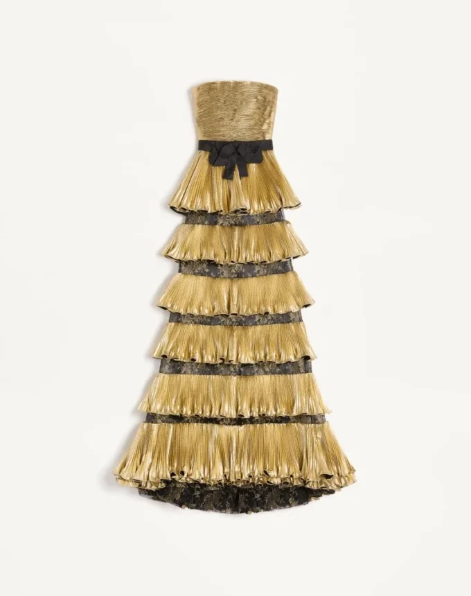 Langes Kleid aus Jacquard-Reps-Lamé Langes Kleid aus Jacquard-Reps-Lamé