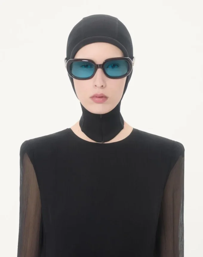 Langes Kleid aus Sablé-Samt Langes Kleid aus Sablé-Samt