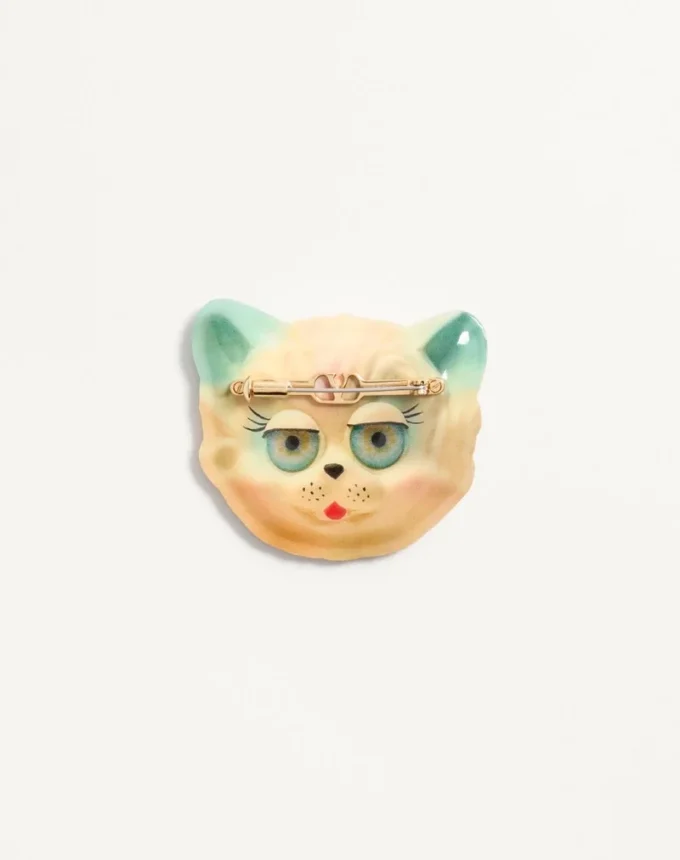 Le Chat De La Maison Kunststoffbrosche Le Chat De La Maison Kunststoffbrosche